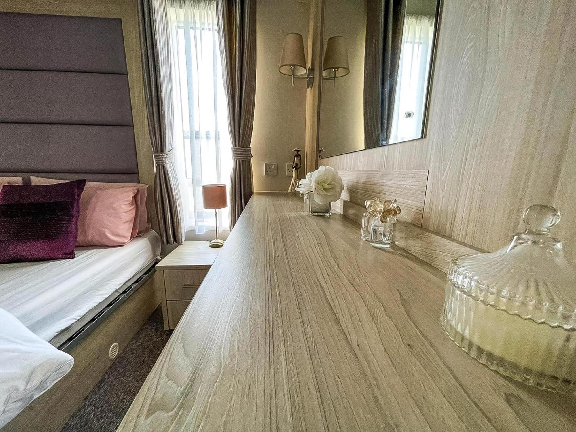 Scratby Wonderful 6 Berth Caravan For Hire By A Stunning Norfolk Beach Ref 19006Sd מראה חיצוני תמונה